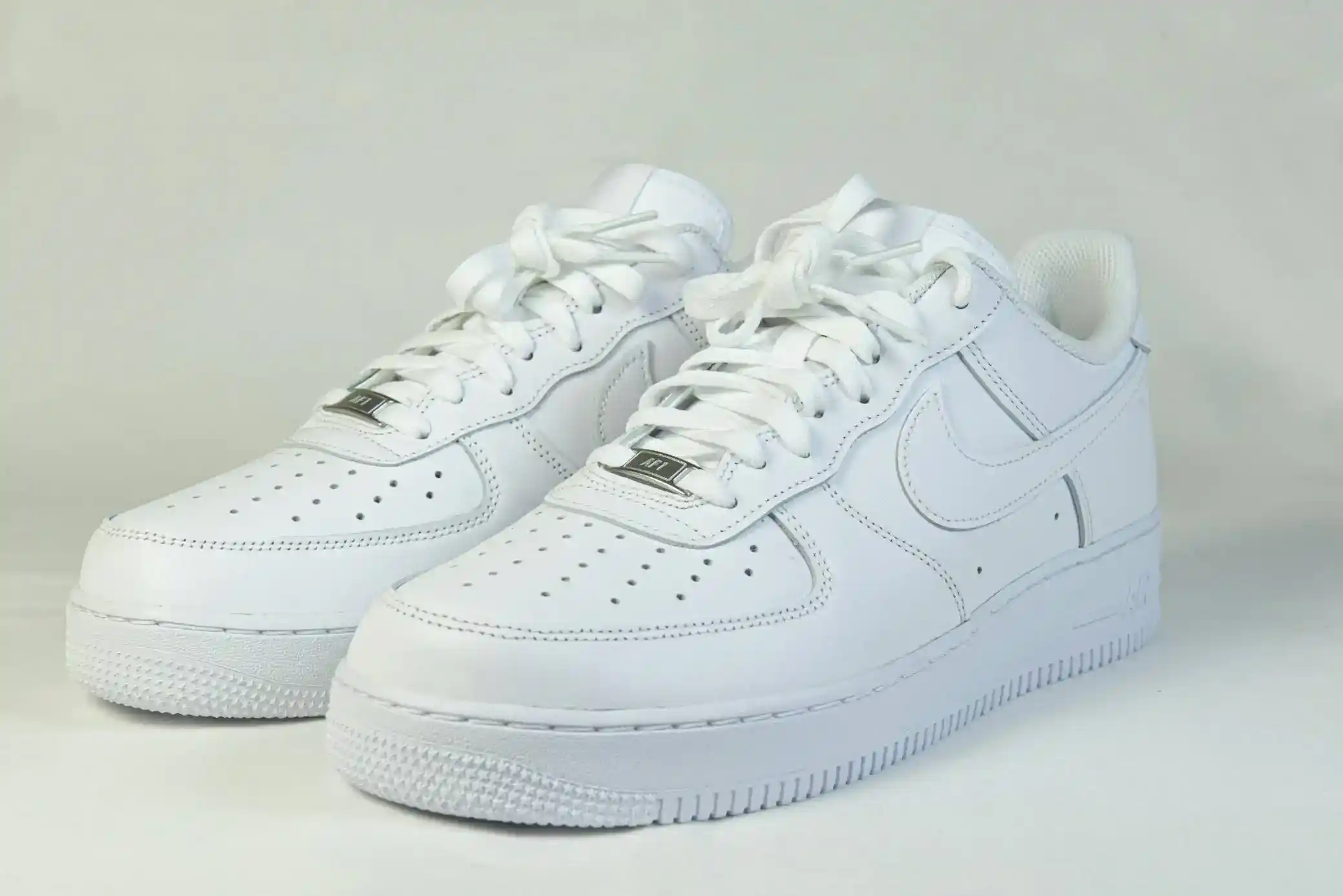 Why White Sneakers Are a Wardrobe Essential